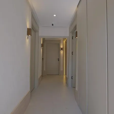 Lilia Homes